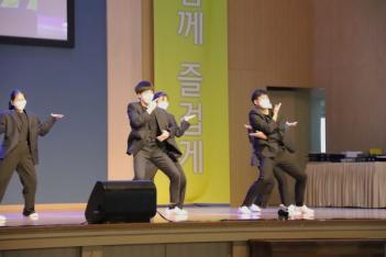 Lincoln Middle School 9th Graduation Cer... ÷���̹���